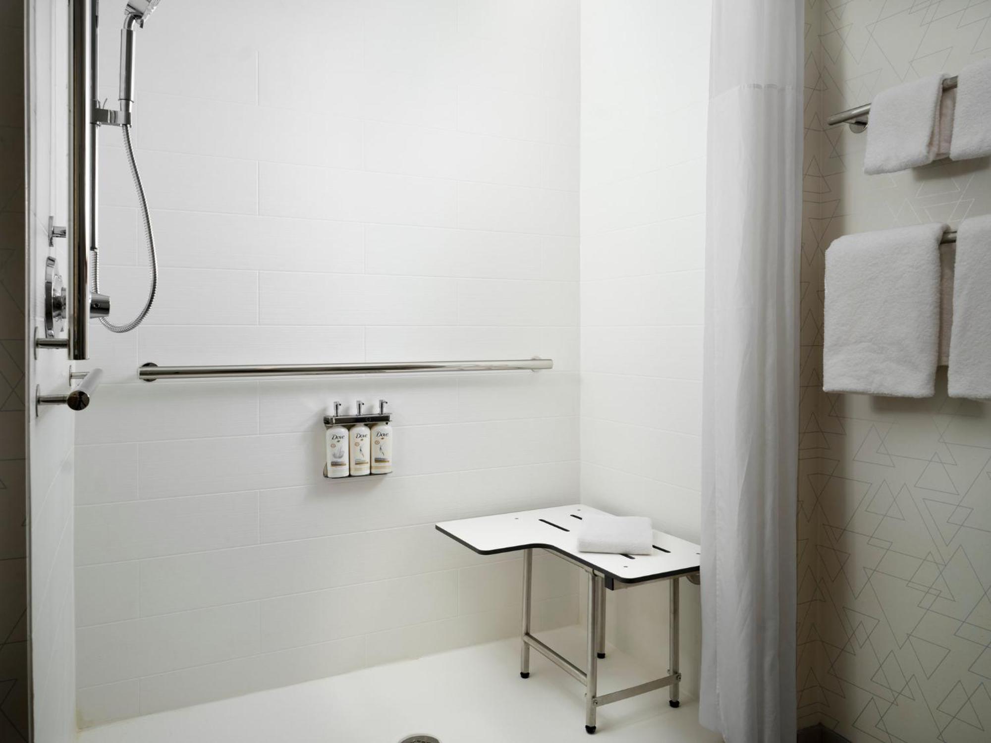 Holiday Inn Express & Suites Lima By Ihg Eksteriør bilde