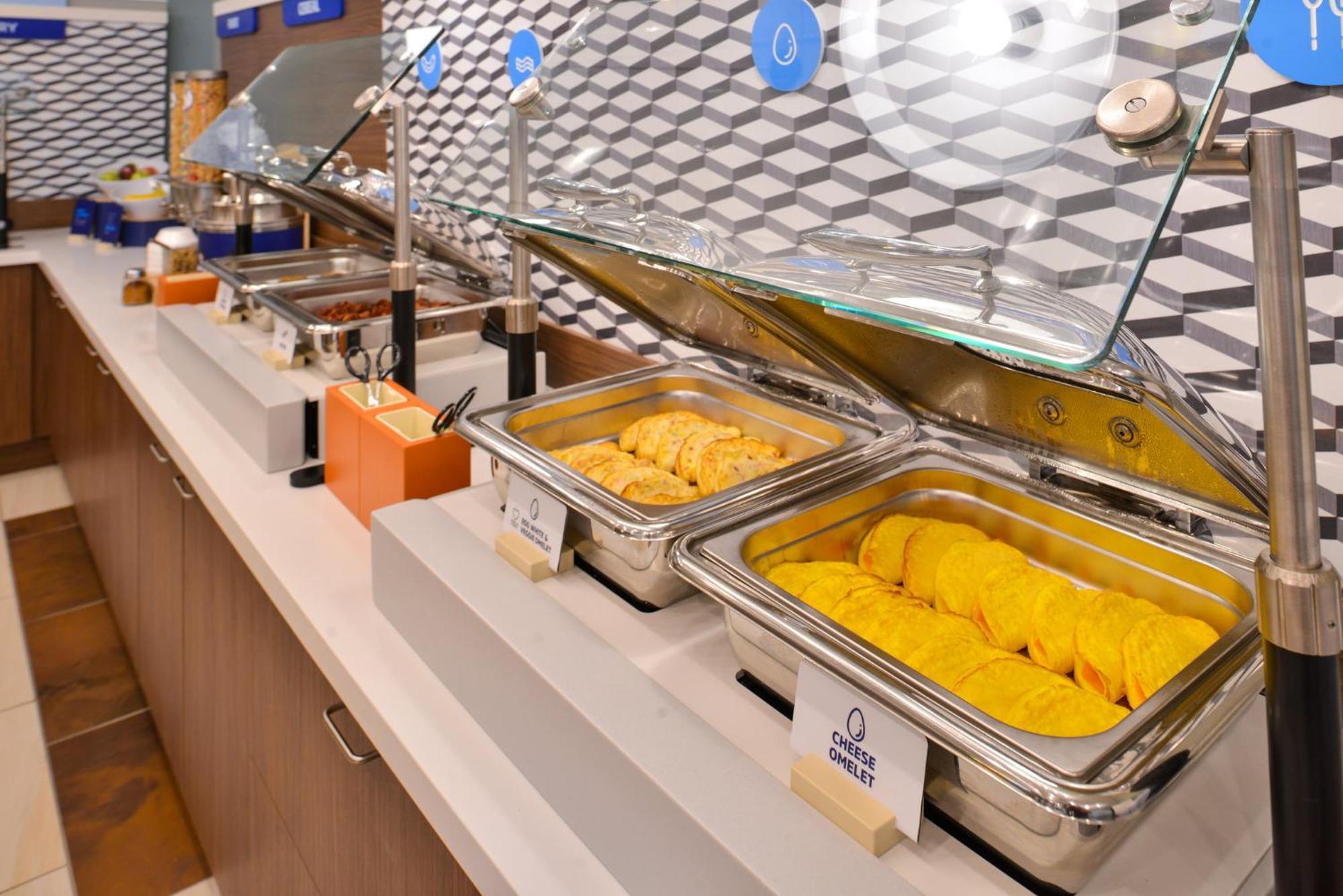 Holiday Inn Express & Suites Lima By Ihg Eksteriør bilde